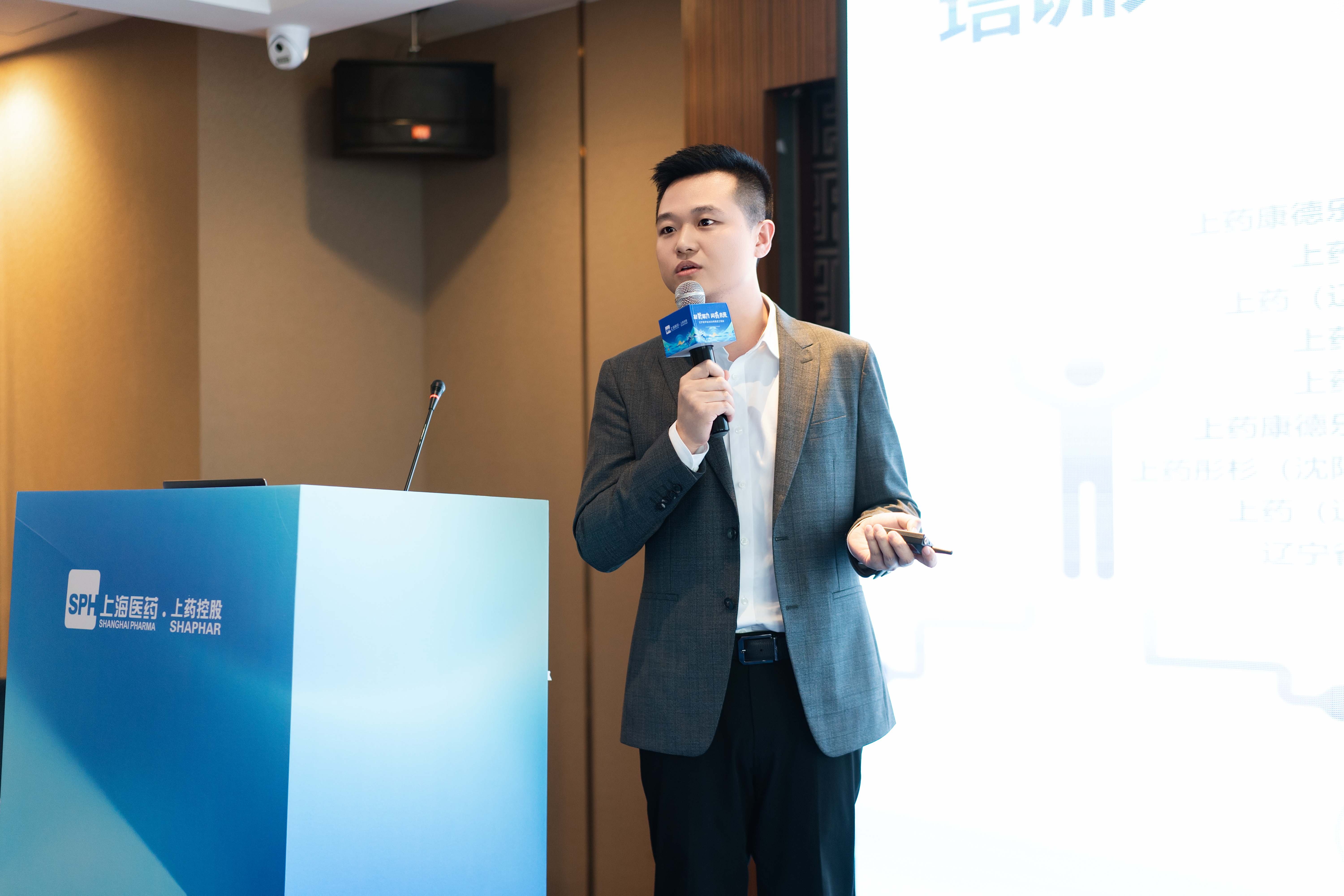 d47a289cc4b0fc7231f1dfa152b36f38