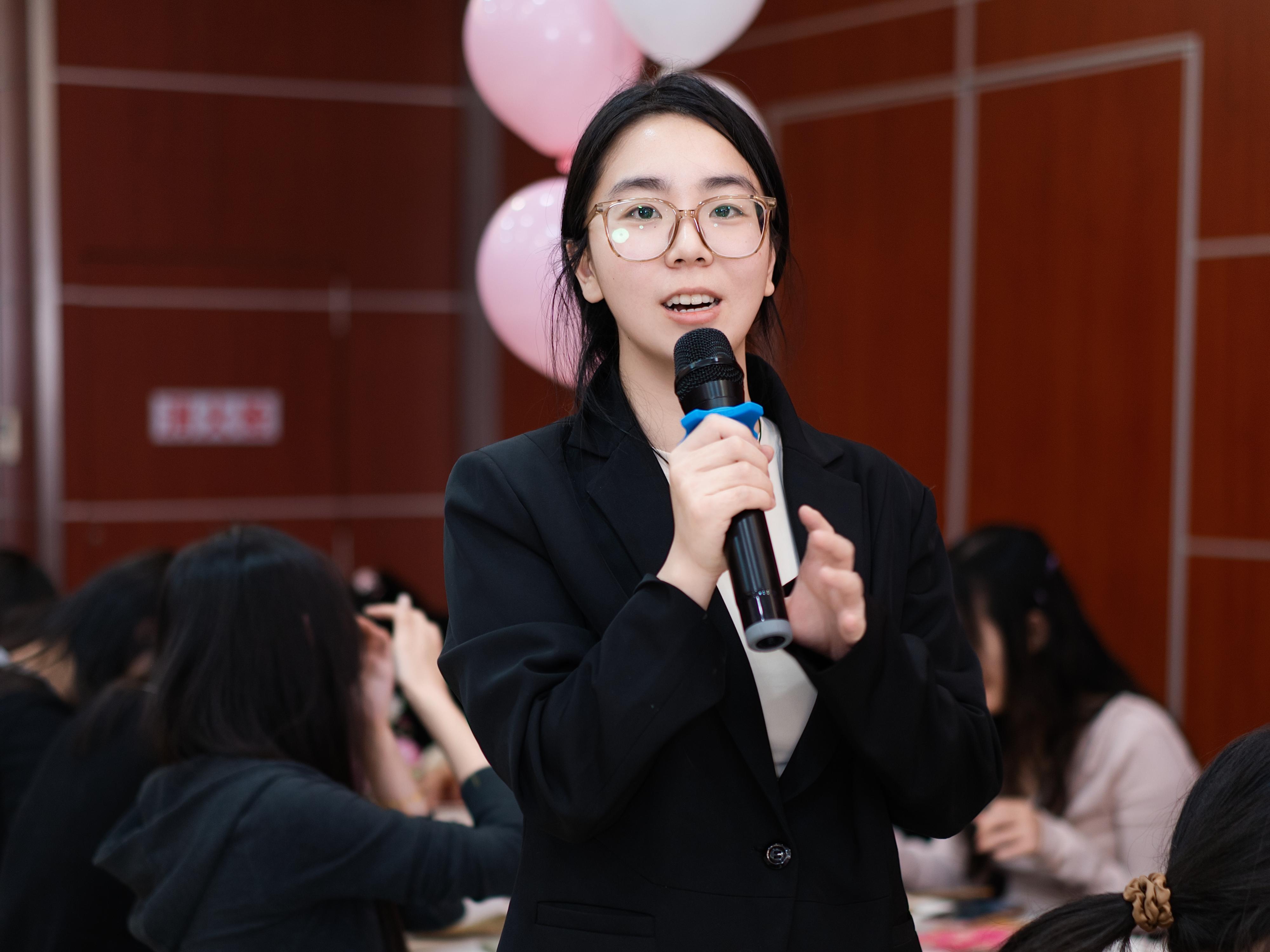 7b4dd61eed8aa933d224ce2b04067324